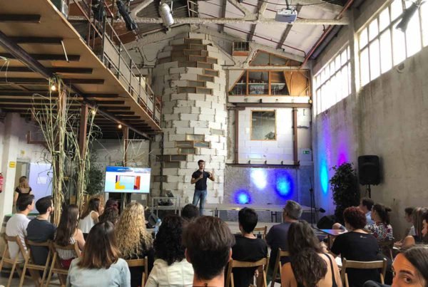 El pasado fin de semana tuve la oportunidad de acudir al DNX Barcelona, uno de los eventos de referencia del nomadismo digital en español.