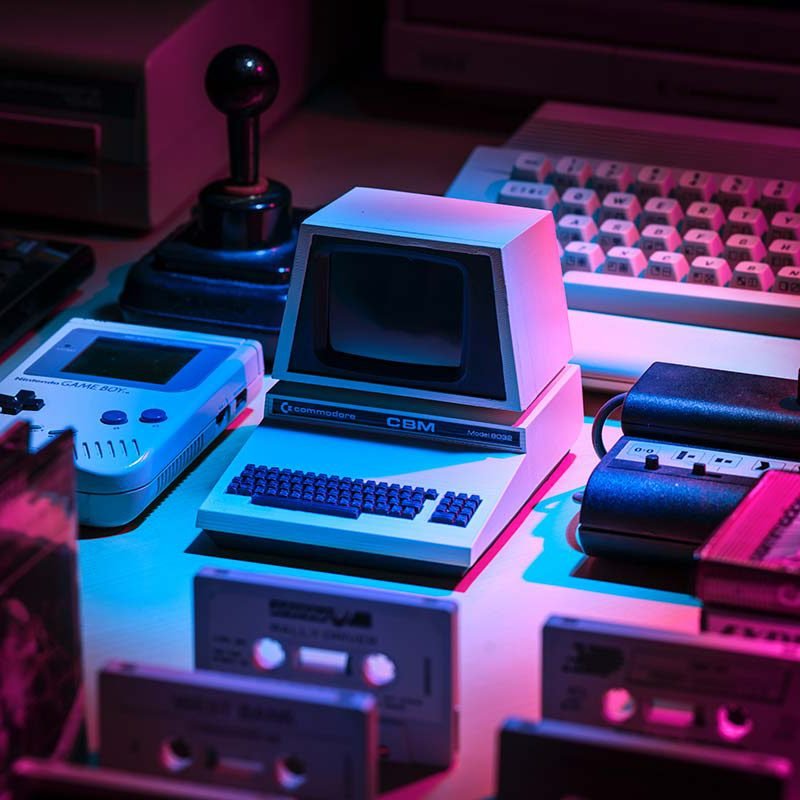 Aquí quiero dejarte un bonus track de herramientas para teletrabajar desde casa centradas en la gestión del tiempo, contraseñas, VPN o noticias.