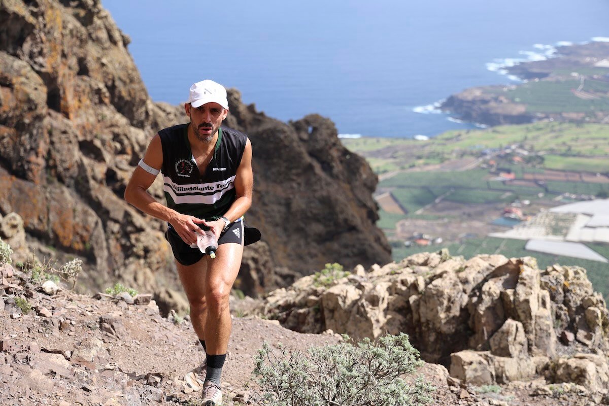 Disfrutando de la Vertical El Risco (Buenavista del Norte) 2025 - carlosjonayss